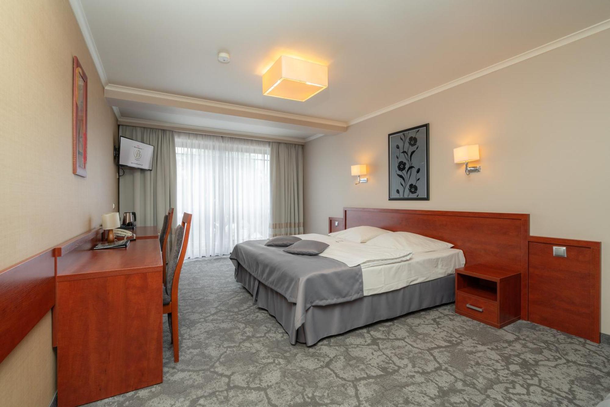 Hotel Badura วาโดวิเซ ภายนอก รูปภาพ