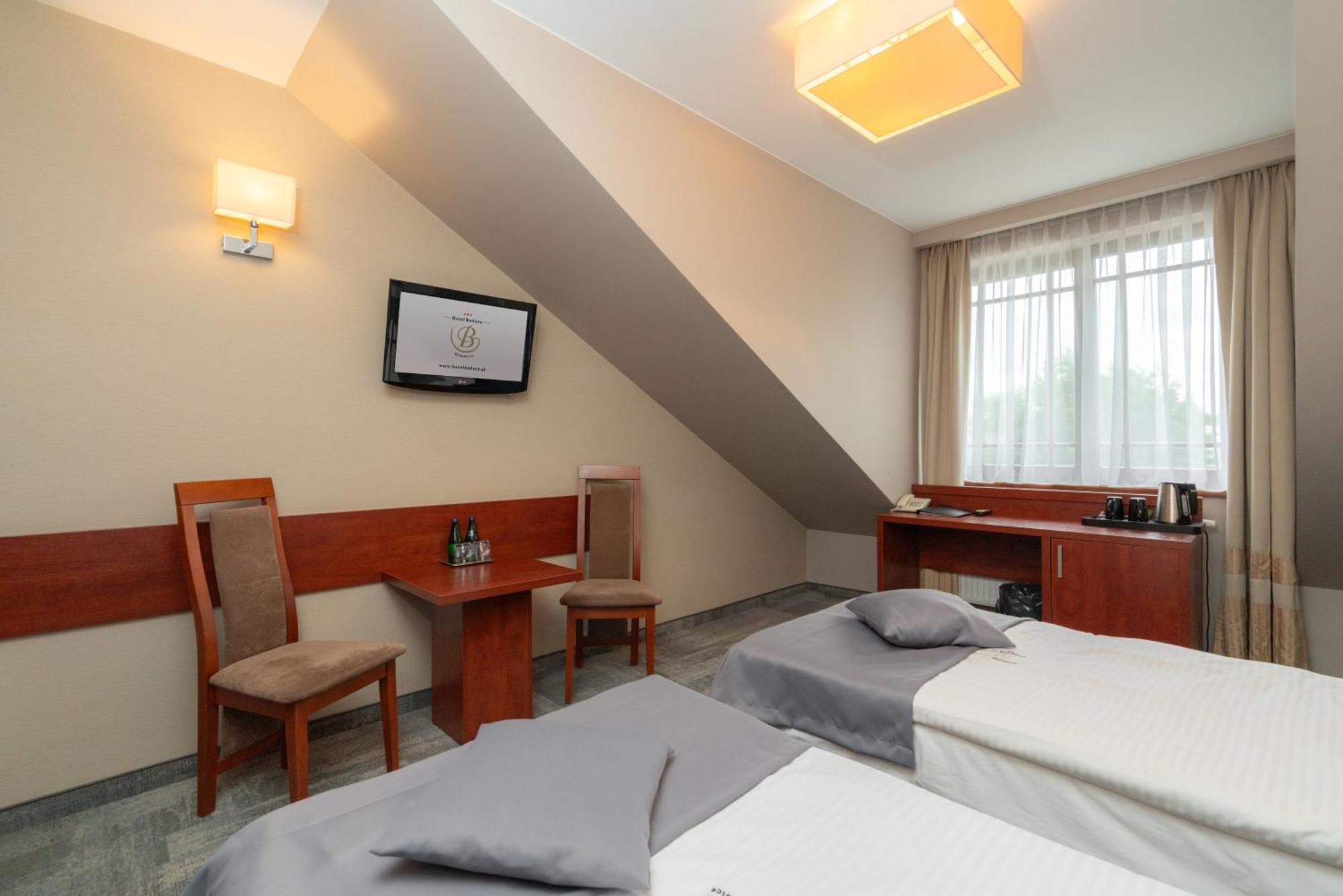Hotel Badura วาโดวิเซ ภายนอก รูปภาพ